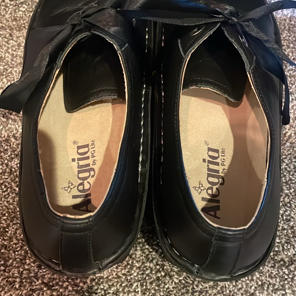 Alegria Shoes - Picture 4 of 6